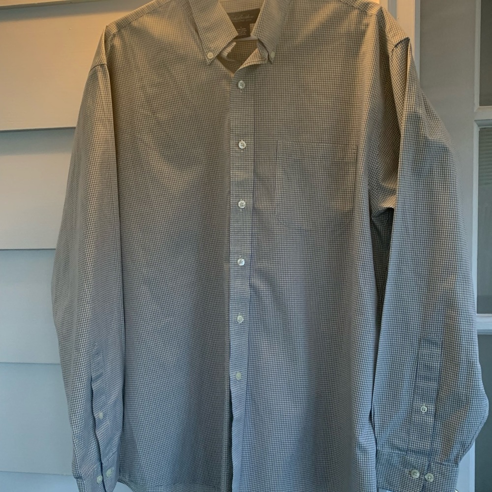 Men’s brooks brothers button down shirt light yellow with blue  size large